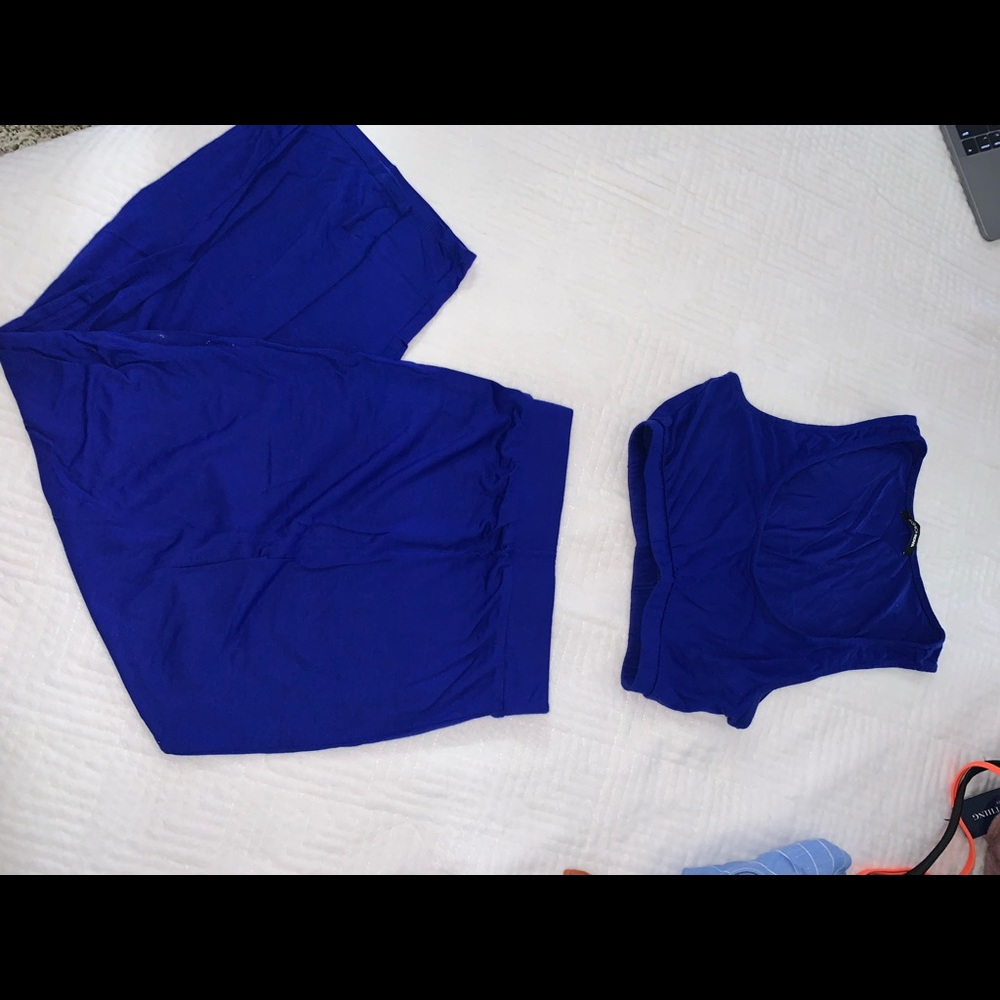 2 piece set